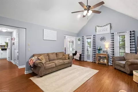 104 Windsor Park Dr, Dobson, NC 27017 photo 15