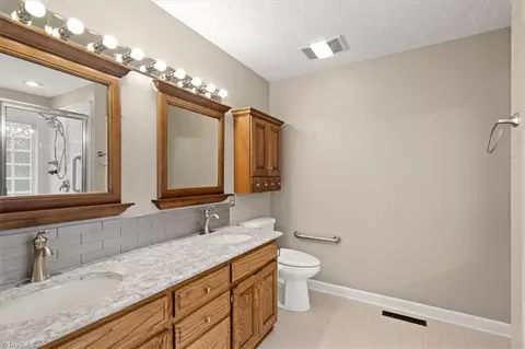104 Windsor Park Dr, Dobson, NC 27017 photo 22