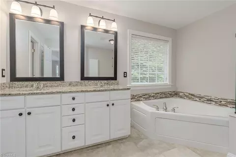 8414 Chartwell Dr, Oak Ridge, NC 27310 photo 25