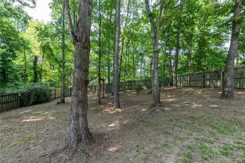 3908 Cedar Crest Ln, High Point, NC 27265 photo 44