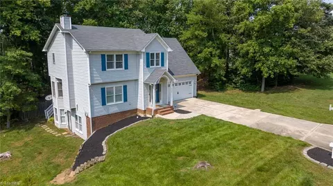 3908 Cedar Crest Ln, High Point, NC 27265 photo 46
