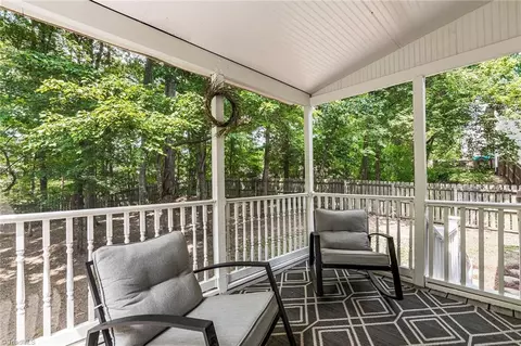 3908 Cedar Crest Ln, High Point, NC 27265 photo 20