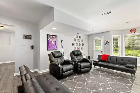 3908 Cedar Crest Ln, High Point, NC 27265 photo 36
