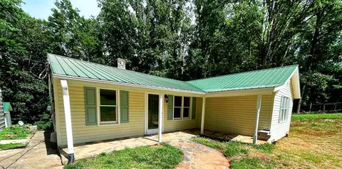 239 Northwood Dr, Elkin, NC 28621