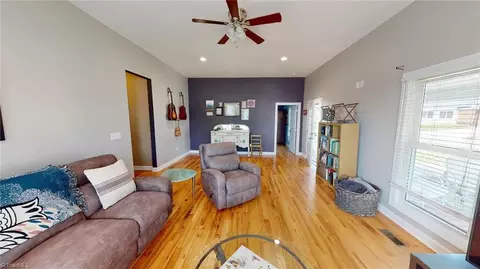 1001 Mitchell St, Mount Airy, NC 27030 photo 6