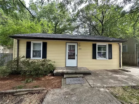 1919 Mayfair Ave, Greensboro, NC 27405