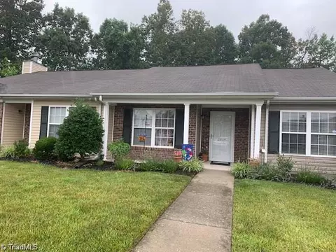2864 Waterstone Loop, High Point, NC 27262 photo 15