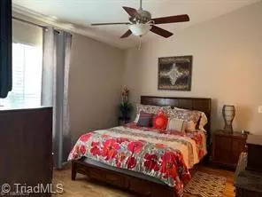 2864 Waterstone Loop, High Point, NC 27262 photo 8