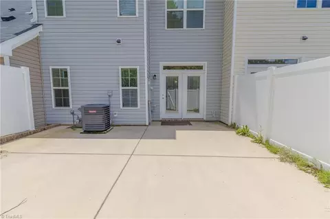3514 Pebblestone Ln, High Point, NC 27265 photo 18