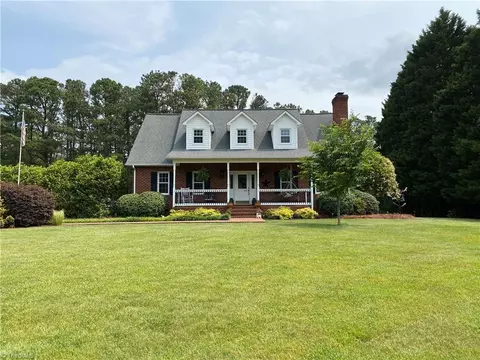 2784 Slate Rd, King, NC 27021 photo 2