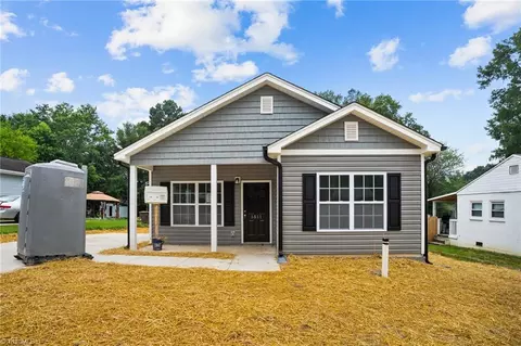 1511 N English St, Greensboro, NC 27405