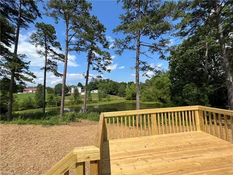 4688 Edge Farm Ln, Trinity, NC 27370 photo 6