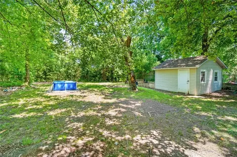 1146 Wayside St, High Point, NC 27260 photo 22