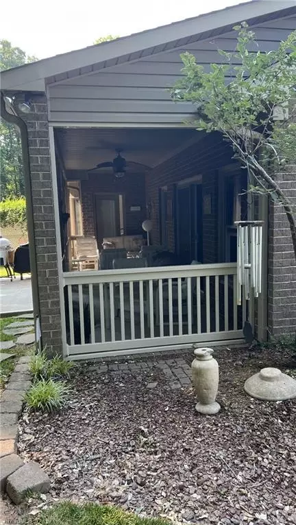 201 Braniff Pl, Archdale, NC 27263 photo 5