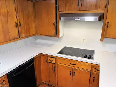 2045 Deep River Rd, High Point, NC 27265 photo 4