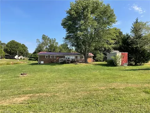 427 Blessing Dr, Dobson, NC 27017 photo 43