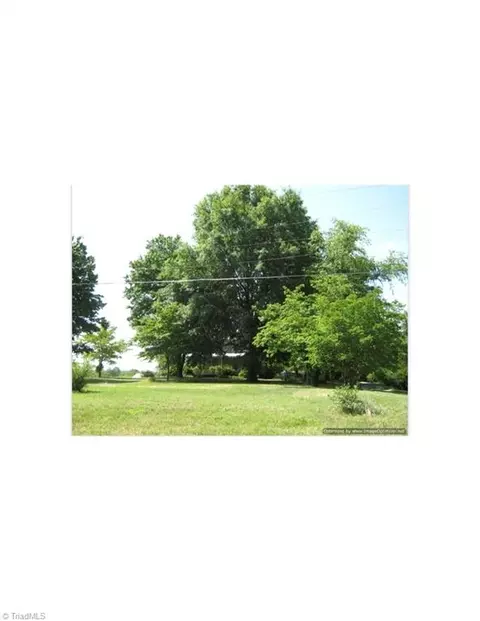 8425 Harrell Rd W, Oak Ridge, NC 27310