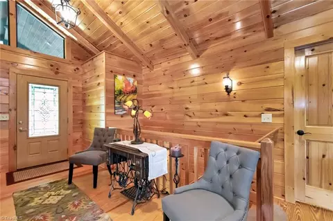302 Doe Run, Purlear, NC 28665 photo 13