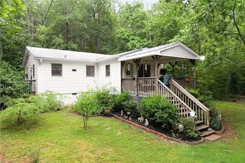 8497 E Old Us Highway 64, Lexington, NC 27292