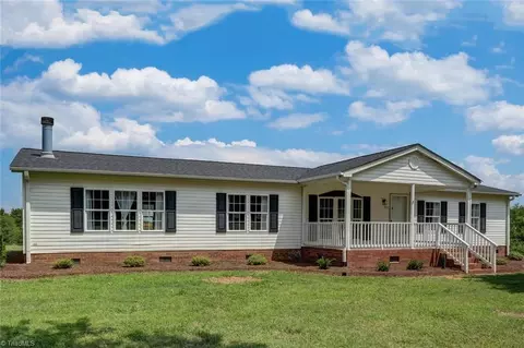261 Lick Fork Creek Rd, Reidsville, NC 27320