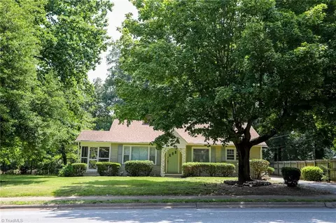 3319 Carver School Rd, Winston Salem, NC 27105