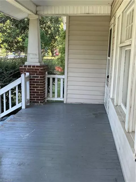 1202 Madison St, High Point, NC 27262 photo 2
