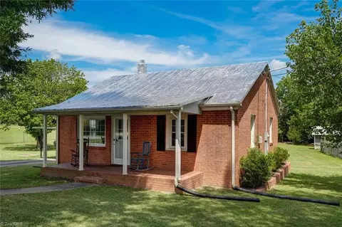 1869 Ashley Loop, Reidsville, NC 27320