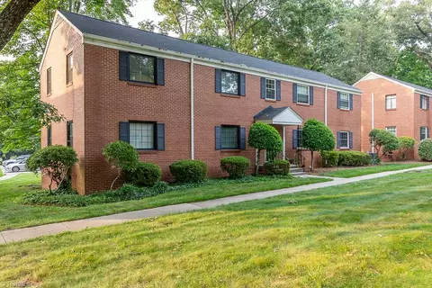 1310 Eaton Pl #A, High Point, NC 27262