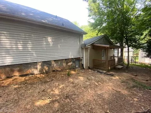 1304 Madison St, High Point, NC 27262 photo 24