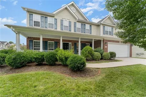 4401 Edbury Ct, High Point, NC 27265