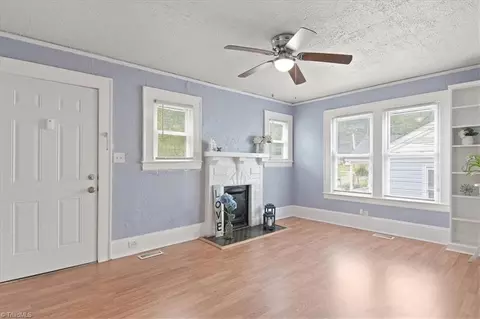 604 Hedrick Ave, High Point, NC 27262 photo 6