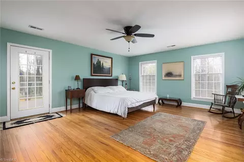304 Shadow Valley Rd, High Point, NC 27262 photo 22