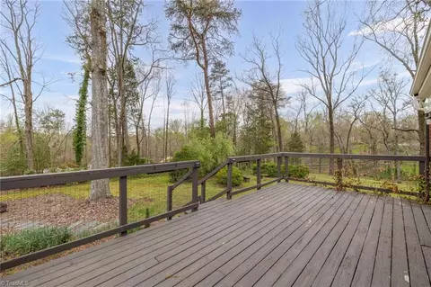 304 Shadow Valley Rd, High Point, NC 27262 photo 25
