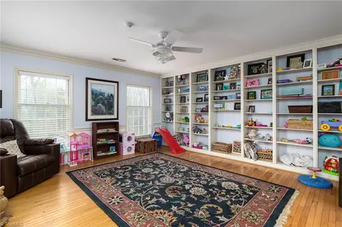 304 Shadow Valley Rd, High Point, NC 27262 photo 30