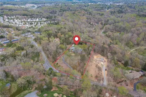 304 Shadow Valley Rd, High Point, NC 27262 photo 46