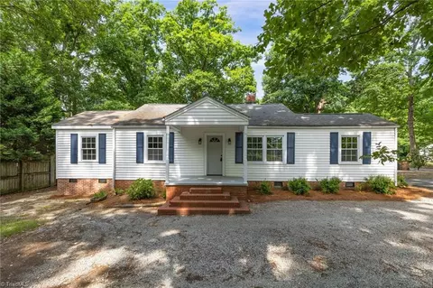 3801 Baylor St, Greensboro, NC 27405