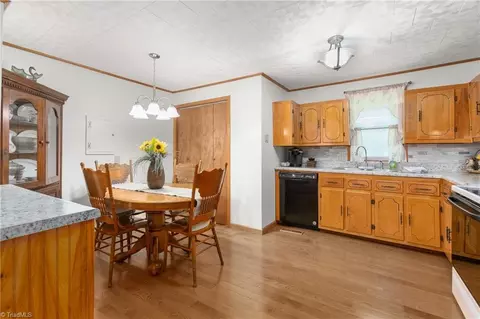 206 Elaine St, Trinity, NC 27370 photo 10