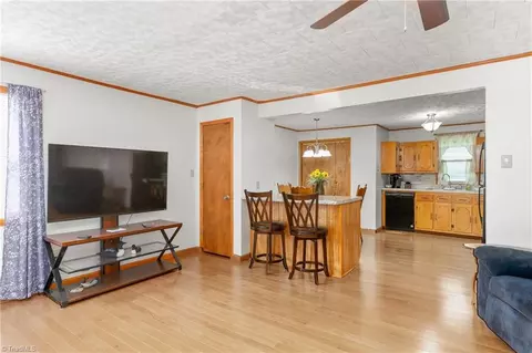 206 Elaine St, Trinity, NC 27370 photo 7