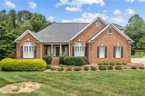 6914 Spencer Dixon Rd, Greensboro, NC 27455