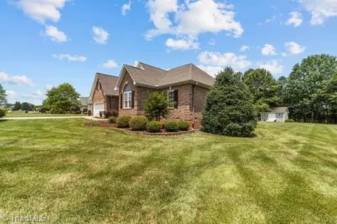 663 Spring Haven Dr, Randleman, NC 27317 photo 41