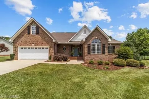 663 Spring Haven Dr, Randleman, NC 27317 photo 4