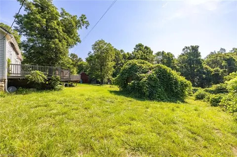 939 Webb Loop, Madison, NC 27025 photo 29