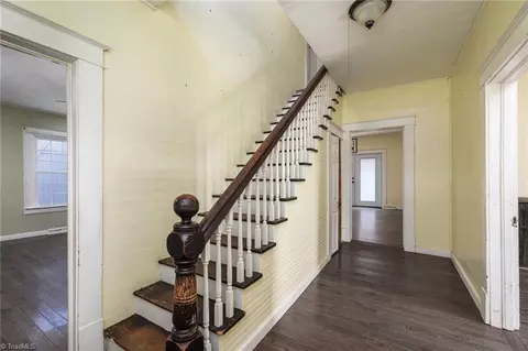939 Webb Loop, Madison, NC 27025 photo 6
