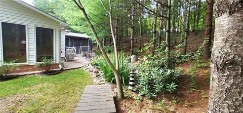 183 Davids Pl, Lowgap, NC 27024 photo 5