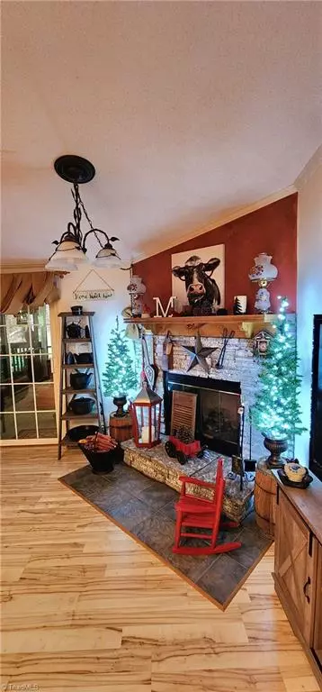 183 Davids Pl, Lowgap, NC 27024 photo 31