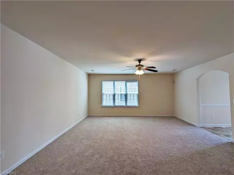5763 Midstream Cir, Clemmons, NC 27012 photo 9