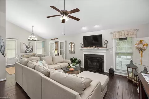 4308 Chilton Way, High Point, NC 27265 photo 15