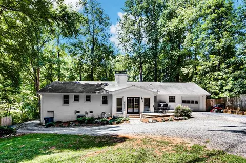 5829 Cheshire Dr, Pleasant Garden, NC 27313