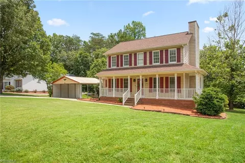 412 Evergreen Ct, Eden, NC 27288