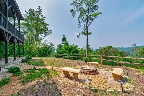 4879 Staghorn Rd, Purlear, NC 28665 photo 36
